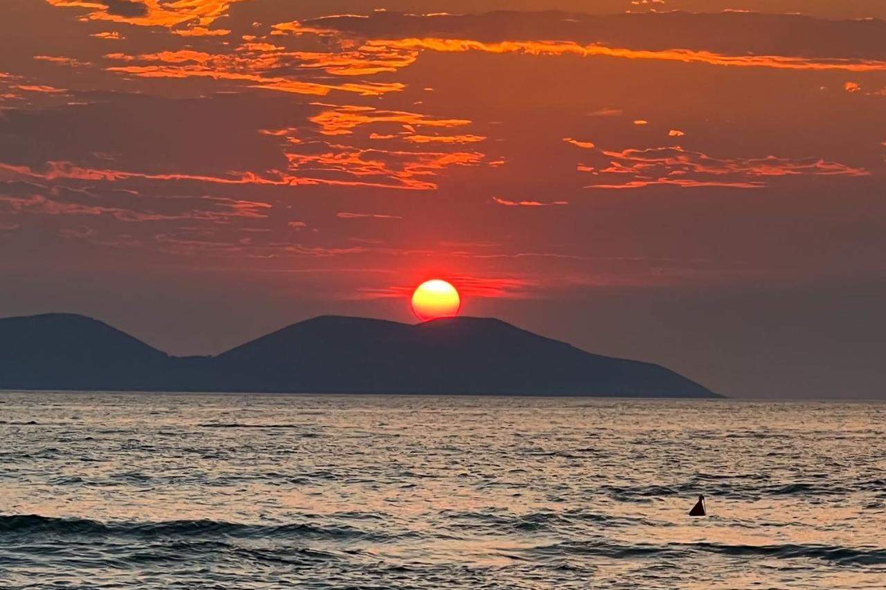 Sealavita, Modern 2 Bedroom Apartment Sea & Sunset View Vlora Kültér fotó